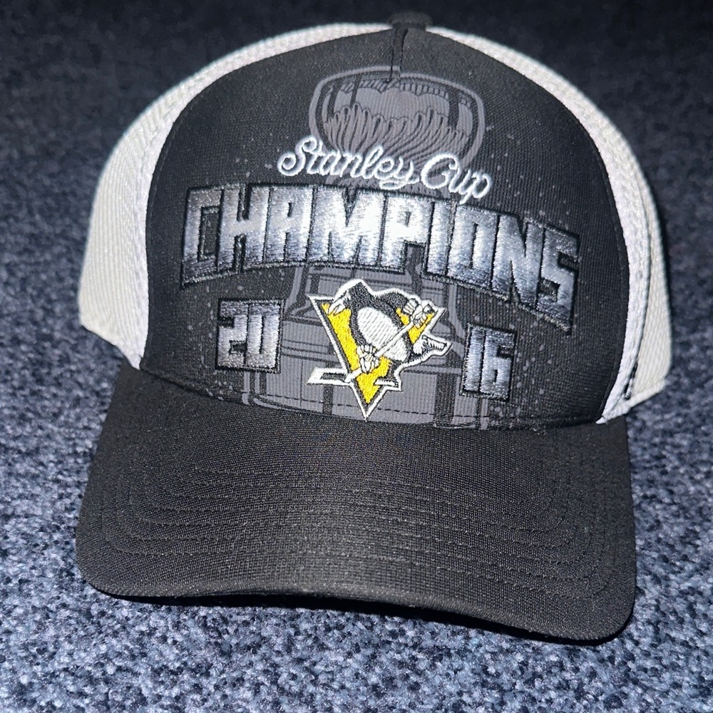 Stanley Cup Champions Black and Gray Hat
